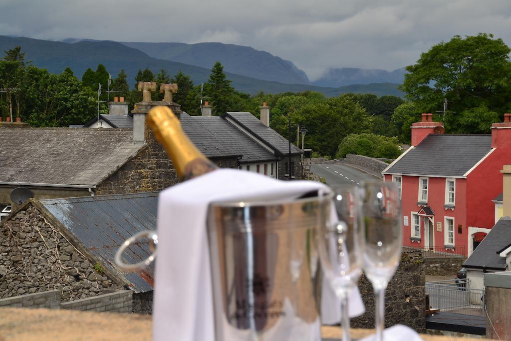 Fairhill House Hotel Clonbur Exterior foto